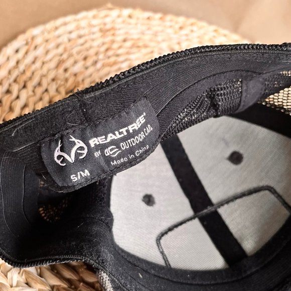 REALTREE Fishing Hat Size S/M EUC - Picture 7 of 8